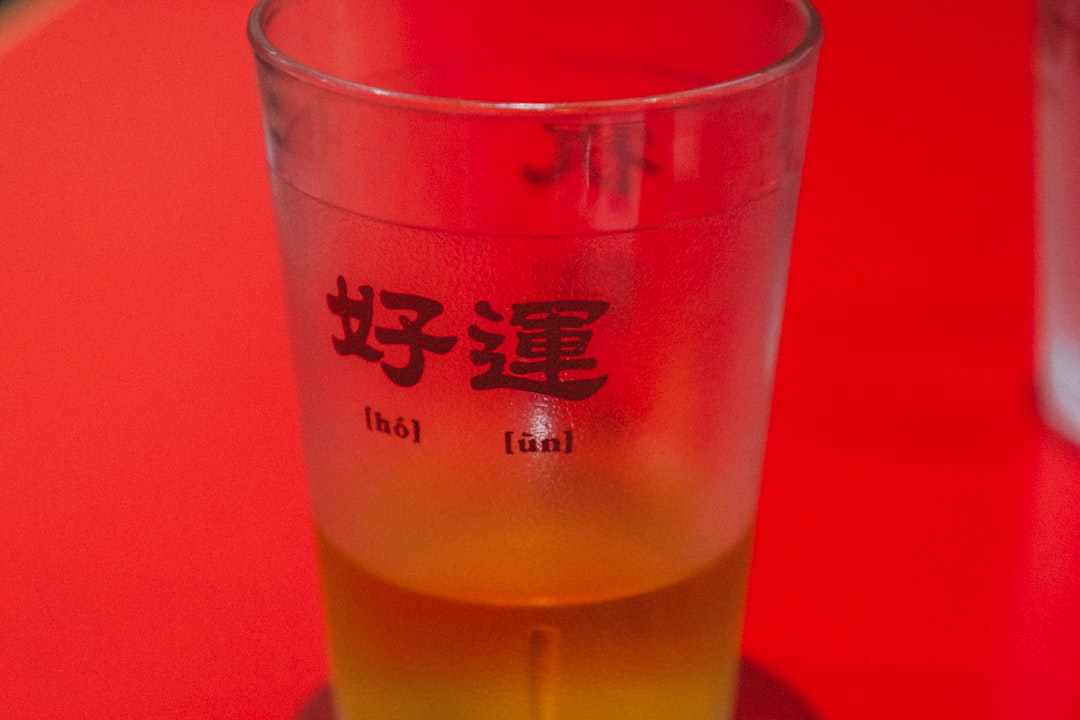 Waarom ruikt mijn urine soms zo sterk? Oorzaken en tips bij opvallende geuren