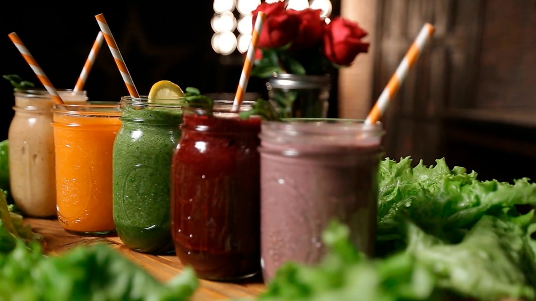 Groen en gezond in één glas: alles over de groene smoothie